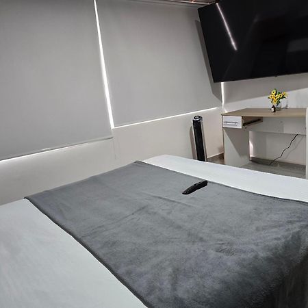 Apartamento Guatape Plaza Buitenkant foto